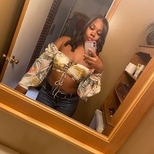 Meet your Posher, Alicia